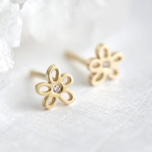 Pendientes pequeños de oro, pendientes con forma de flor de diamantes, pendientes de oro macizo de 14 k, pendientes asimétricos