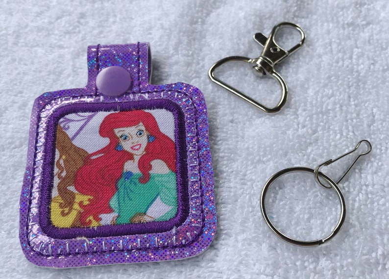 Vinyl Snap Tab Key Chain Little Mermaid Ariel Disney Themed