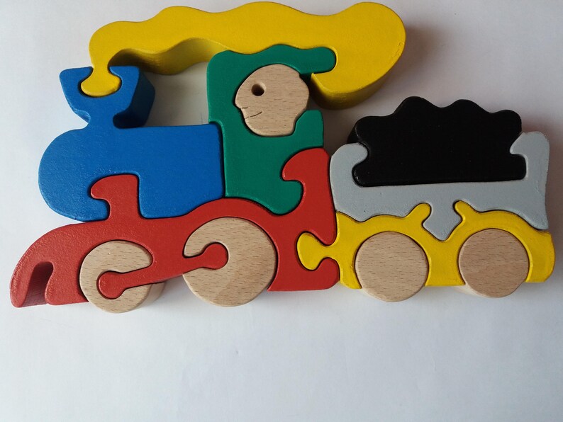 Rompecabezas de madera tren hecho a mano máquina de tren de Etsy