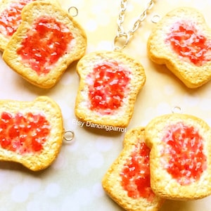 Strawberry jam toast necklace Realistic food jewelry Food necklace Breakfast necklace Gift for foodies Bread necklace Novelty gift Cute gift