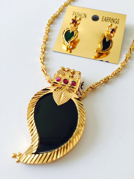 blue nagapadam necklace