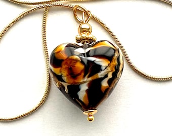 Collana Con Bottiglia Di Profumo A Forma Di Cuore In Vetro Smerigliato, Collana A Forma Di Cuore Con Olio Essenziale, Collana In Opale - Italia - Foto 7