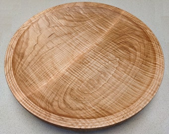 Plato elevado de arce acolchado grande