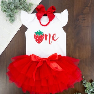 Berry First Birthday Outfit Girl, Berry 1st Birthday, 1st Birthday tutu Outfit Girl, One Birthday tutu, strawberry first birthday