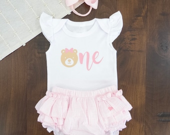 Beary First Birthday Outfit Girl: Tutu Bloomer Set