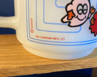 1 Glasbake Pac-man Mug - Etsy