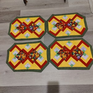 Set of 4 Green and Yellow Bell Pepper Quilted Placemats