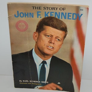 book vintage collectable John F. Kennedy Memorial history presidential government space age Jacqueline Kennedy boyhood youth military