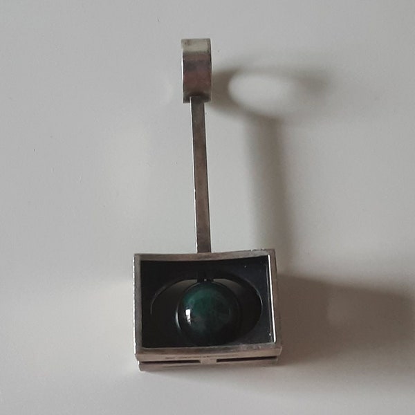 Elis Kauppi, Modernist Silver Pendant Necklace, Kupittaan Kulta, Finland 1972