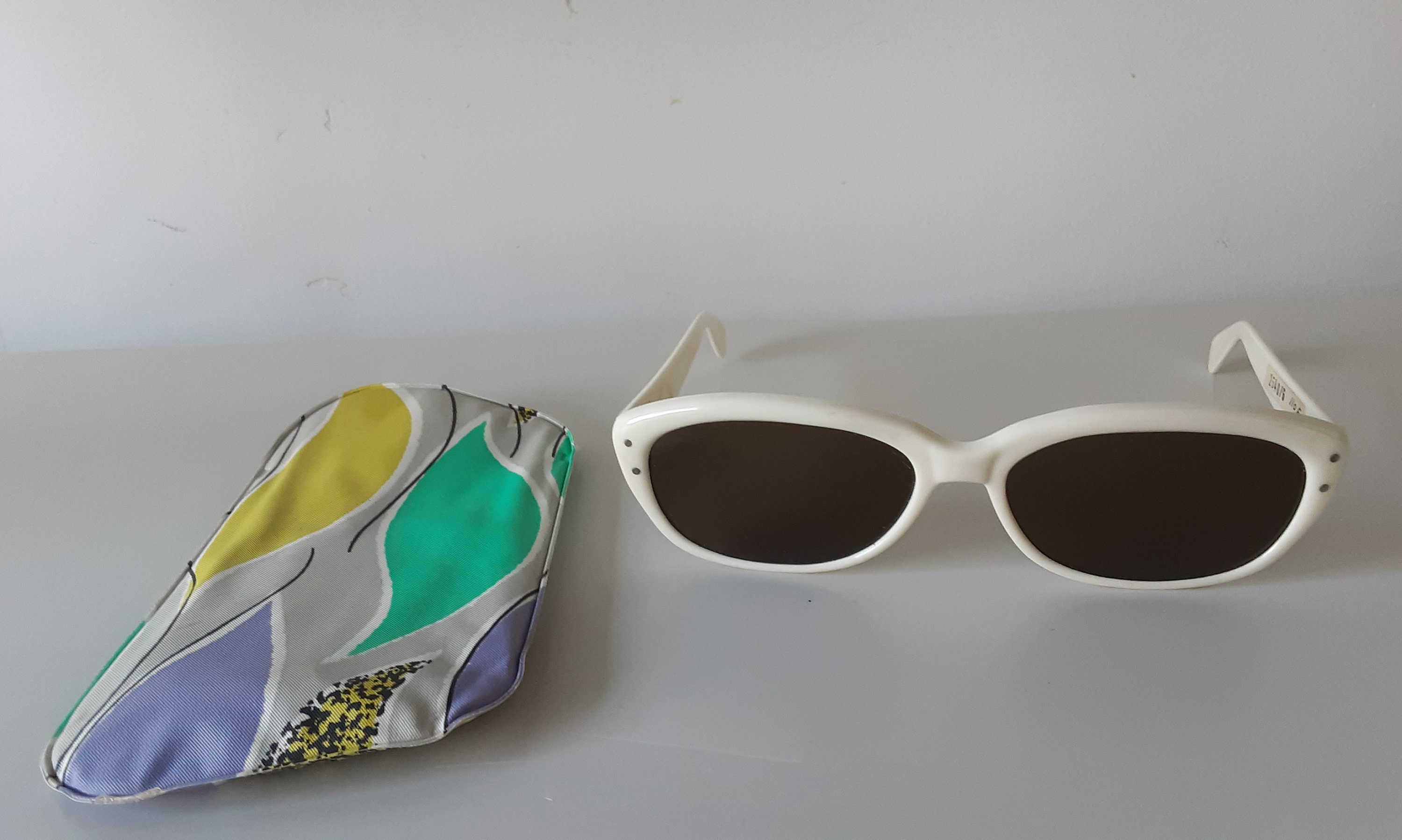 VTG FOSSIL Sunglasses, Pristine Oversized Large Audrey Hepburn Style 7 Incredibly Chic Ways to Copy Audrey Hepburn Sunglasses  main image 2