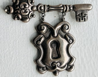 Vintage Sterling Silver Skeleton Key Pin Faux Lock-Mexico