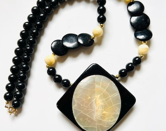 1980’s Mother of Pearl Statement Necklace