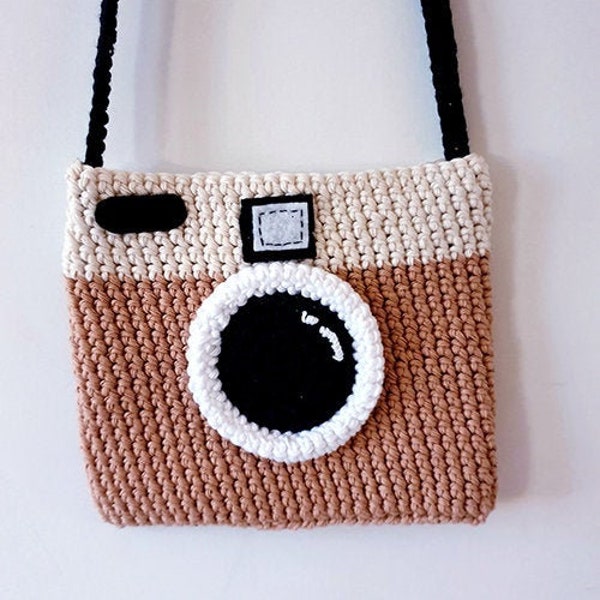 Camera Purse Crochet Pattern