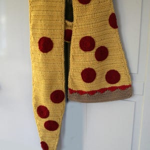 Pizza Scarf crochet pattern , crochet scarf pattern image 3