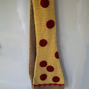 Pizza Scarf crochet pattern , crochet scarf pattern image 2