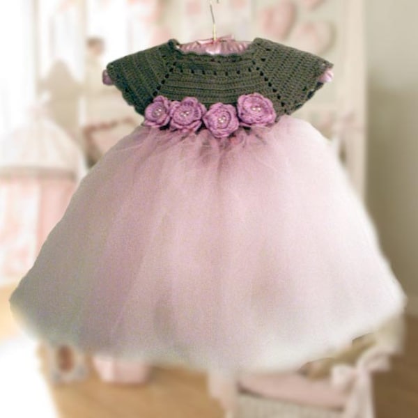 Baby Tutu Dress with flowers and pearls, Crochet  Pattern. Wedding Flower girl dress. Christmas Dress