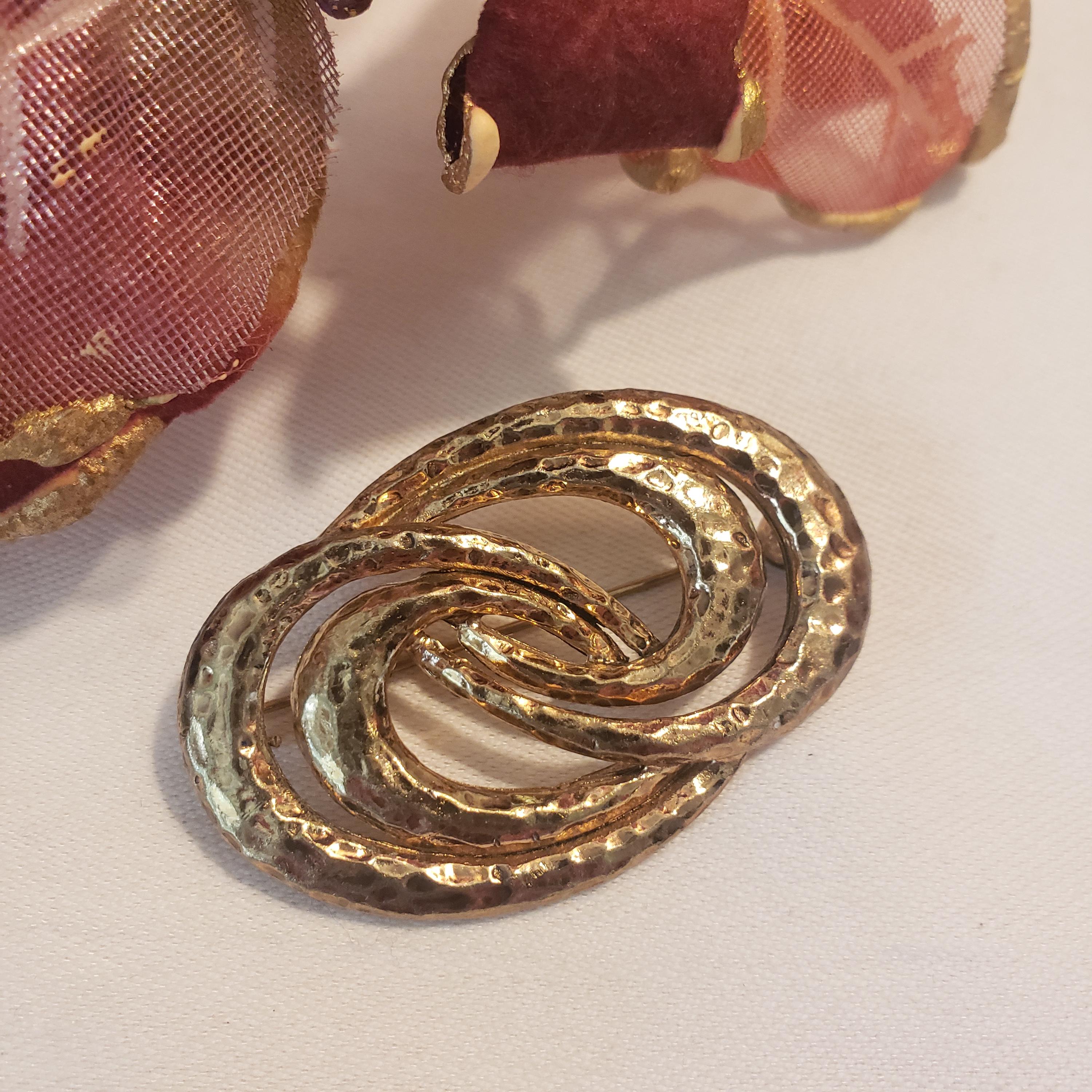 P and M Paris Brooch - Etsy