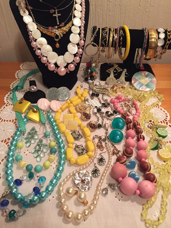 Vintage Jewelry Lot Pastel Toned Jewelry Collec