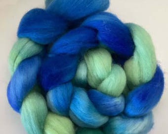 Hand Dyed Merino Wool Roving, Spinning Fiber, 4oz Braid