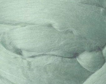 Merino Wool Roving, 4oz Supersoft Fiber for Spinning, Felting, Light Grey