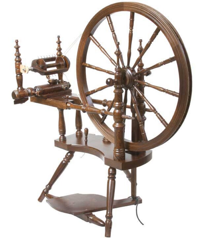 Kromski Polonaise spinning wheel with walnut finish