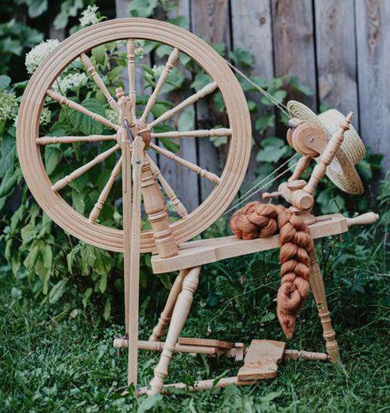 Kromski Symphony spinning wheel