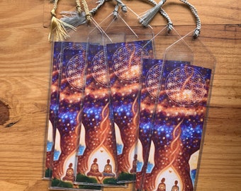 1 Bookmark with vinyl envelope C Couple tree and cosmos