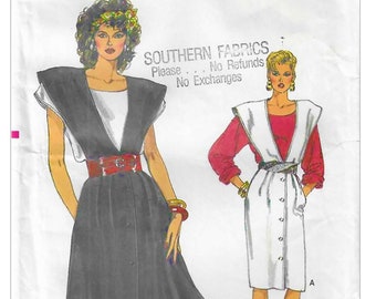Vintage 1980s Sewing Pattern Vogue 9615 Misses Deep V-Neck Jumper & Pullover Top Size 8-12 FF UNCUT