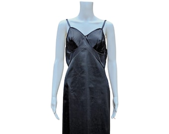 Vintage 50s or 60s black knit taffeta slip by Vanity Fair