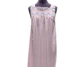 Camisola vintage de chiffon de nylon rosa com renda branca