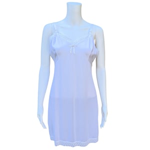 Vintage 60s white deadstock nylon and lace slip