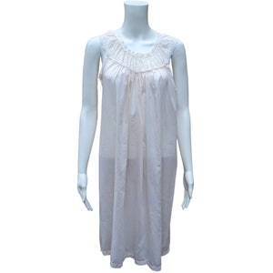 Vintage 80s pale pink thin cotton nylon blend nightgown