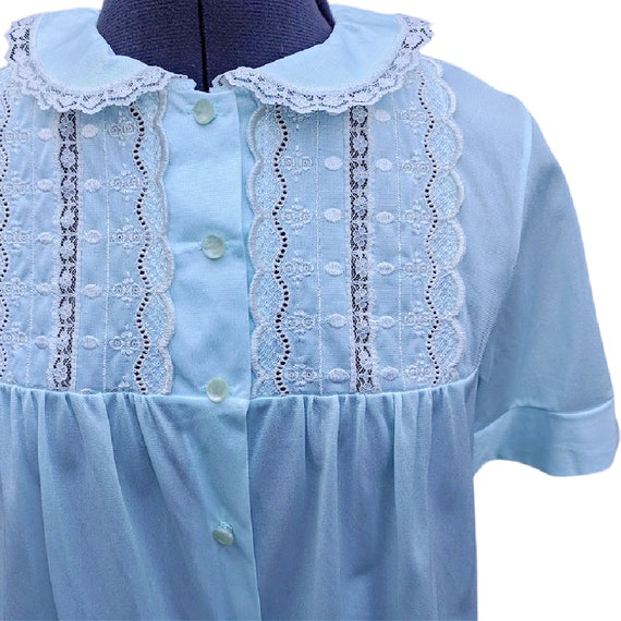 Vintage pale blue embroidered nylon and lace paja… - image 3