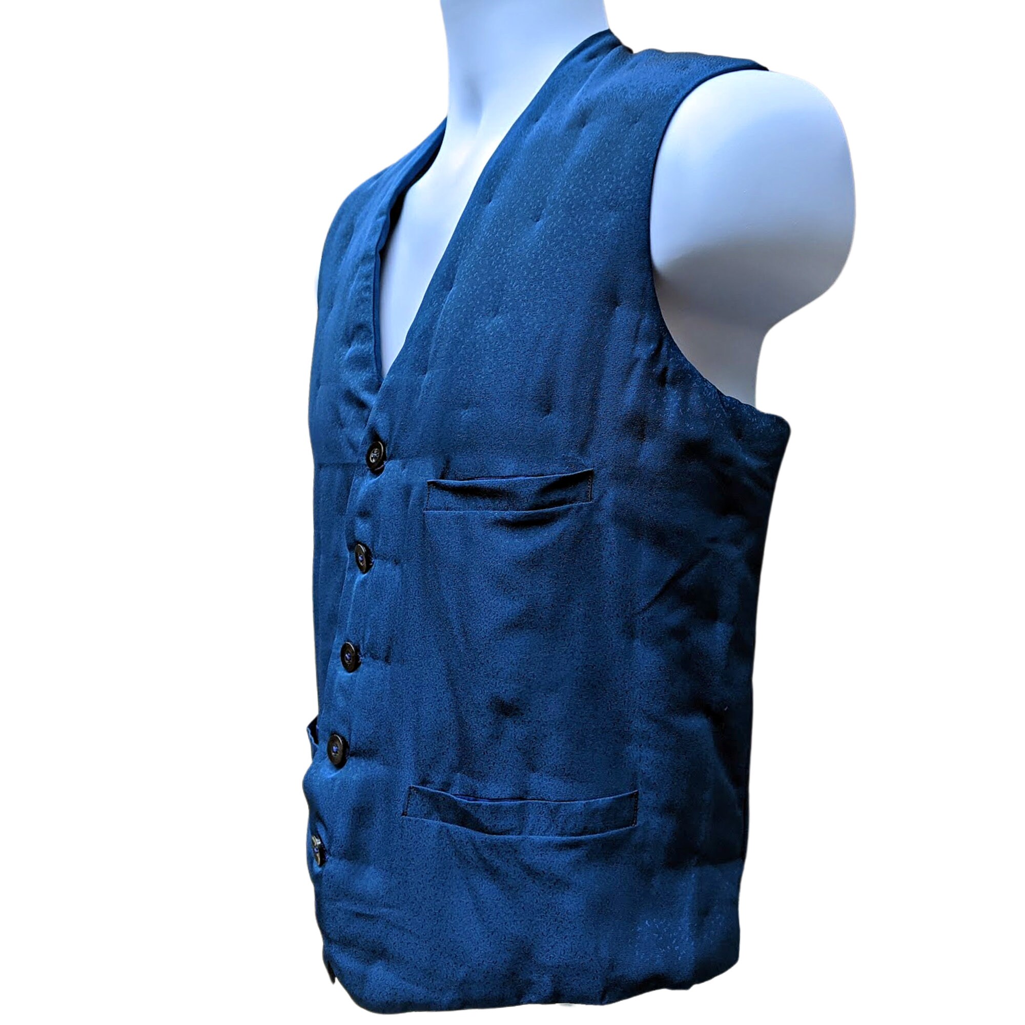 Vintage Blue Silk Quilted 5 Button Vest With 3 Plus 1 Vintage Blue Silk Quilted 5 Button Vest With 3 Plus 1