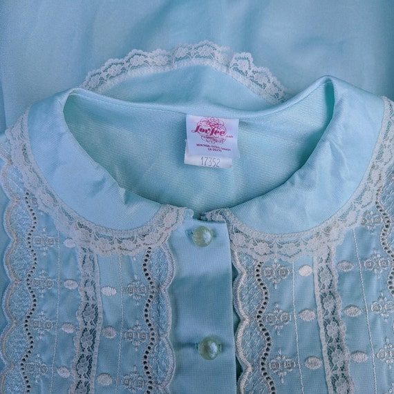 Vintage pale blue embroidered nylon and lace paja… - image 10