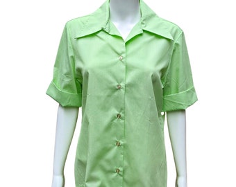 Vintage 50s or 60s lime green polyester and cotton ladies shirt