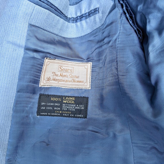 Vintage 70s powder blue 3 piece suit with large lapel… Gem