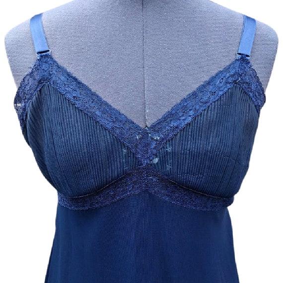 Vintage 50s or 60s navy blue  nylon lace and chif… - image 2