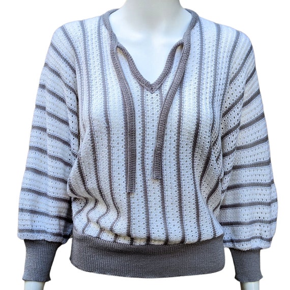 Vintage 70s or 80s gray and white sweater with ti… - image 2
