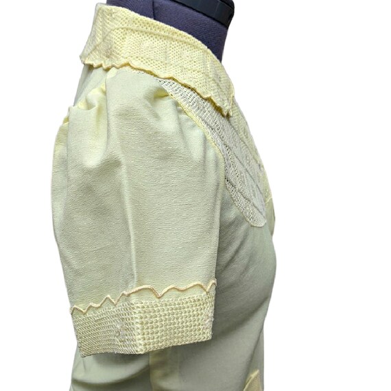 Vintage 1960's Butter Yellow Women's Embroidered … - image 7