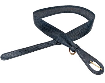 Vintage 1980s or 90s navy blue faux snakeskin belt