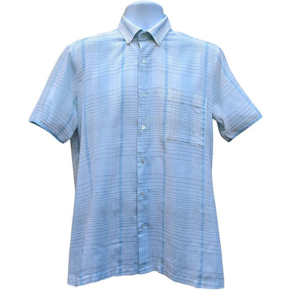 Pale blue short sleeve shirt best sale