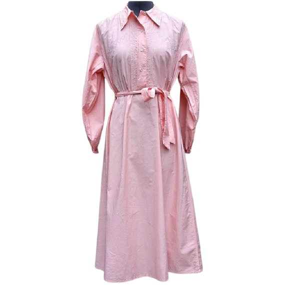 Vintage 1930's or 40's peach very soft cotton embr