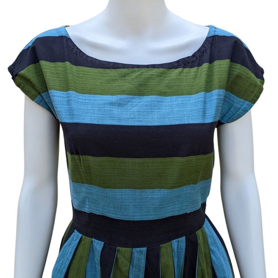 Vintage 40s or 50s green, blue and black cotton s… - image 2
