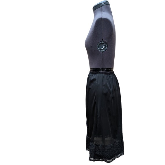 Vintage 50s or 60s black skirt slip nylon with la… - image 3