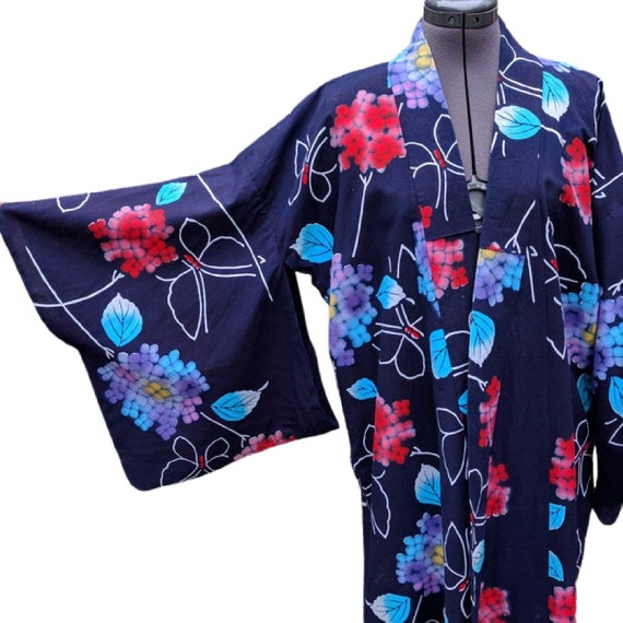 Vintage 1990's navy floral Japanese kimono