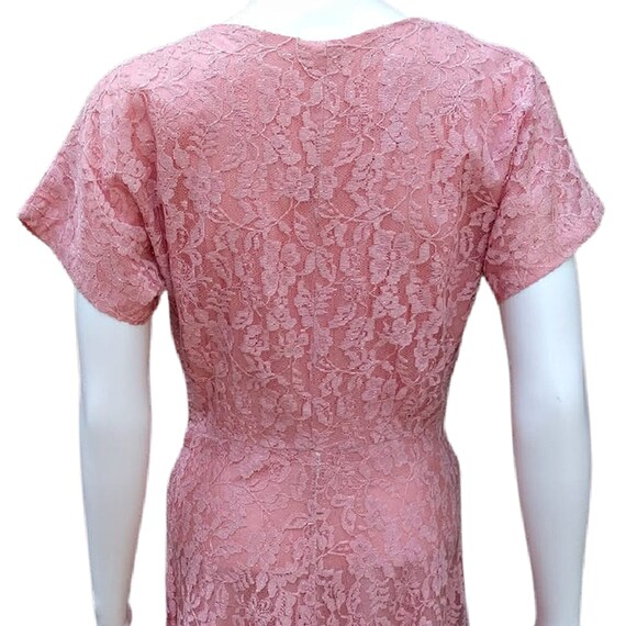 Vintage 40s or 50s coral salmon pink lace and tul… - image 7