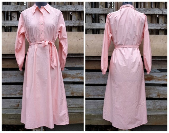 Vintage 1930's or 40's peach very soft cotton embr