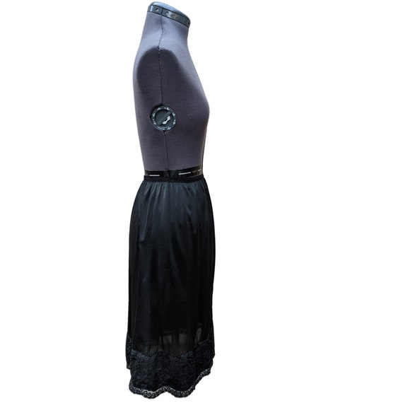 Vintage 50s or 60s black skirt slip nylon with la… - image 5