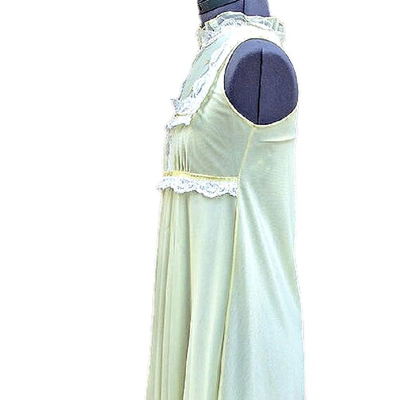 Vintage yellow lace high collar nylon night gown,… - image 5